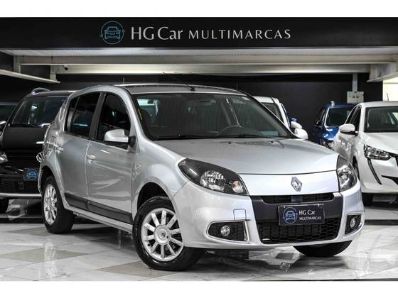 RENAULT SANDERO 1.6 PRIVILÉGE 16V FLEX 4P AUTOMÁTICO RENAULT SANDERO 1.6 PRIVILÉGE 16V FLEX 4P AUTOMÁTICO